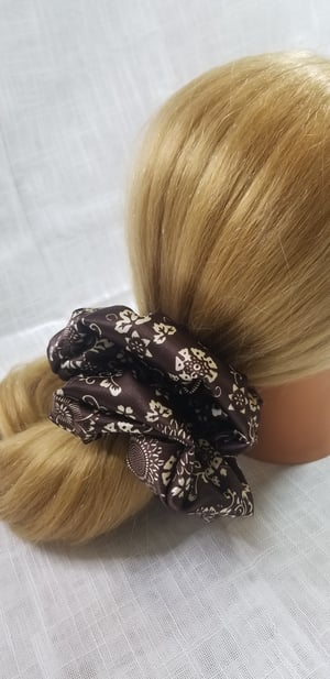 Image of Satin Scrunchie