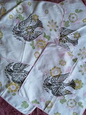FREE BIRD linogravure sur tissu