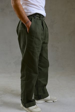Image of CAPTAIN TROUSER in Sage Green £270.00