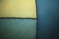 Image 2 of Green / Indigo / Linen pillowcase