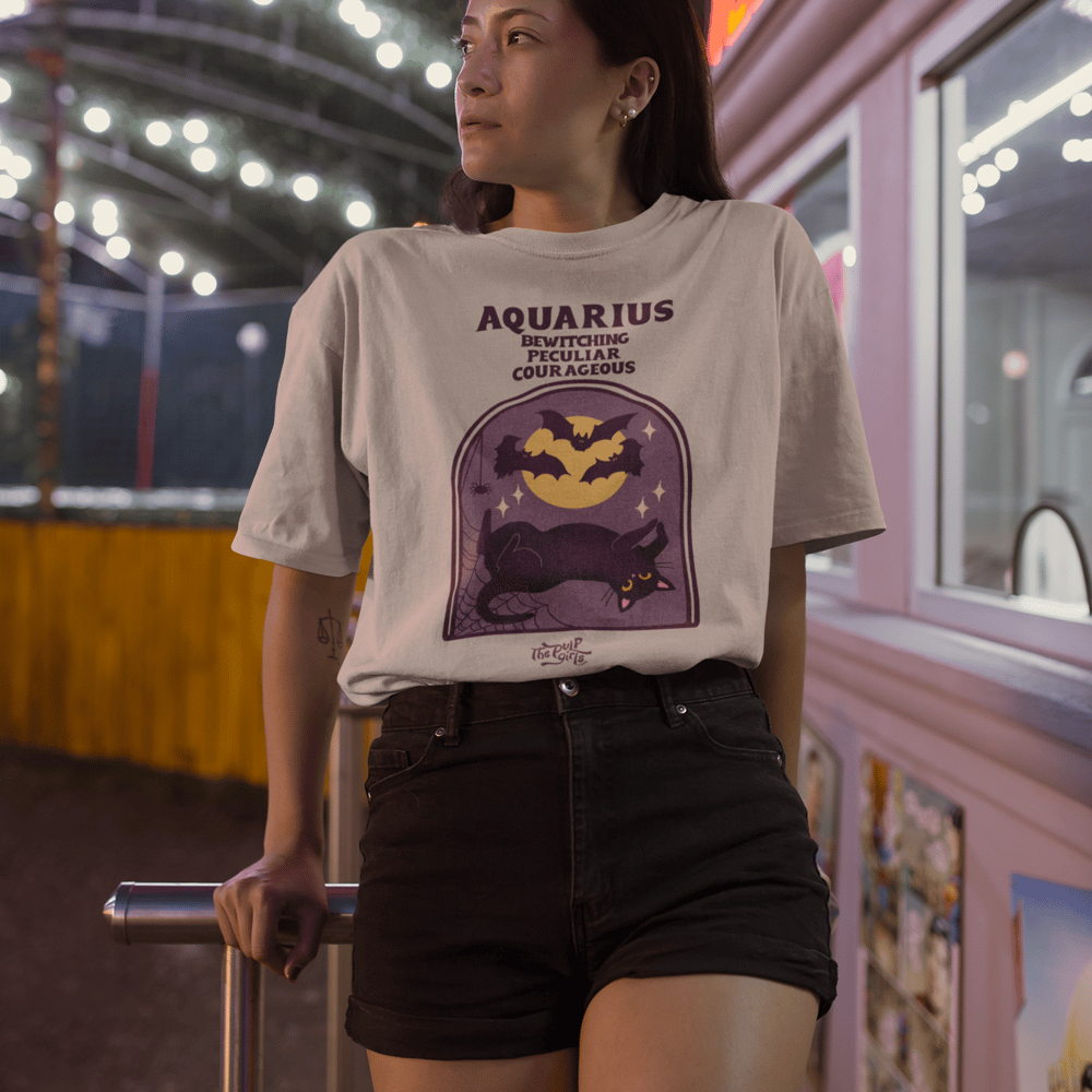 Image of SPOOKY CAT ASTROLOGY TEE - LIGHT