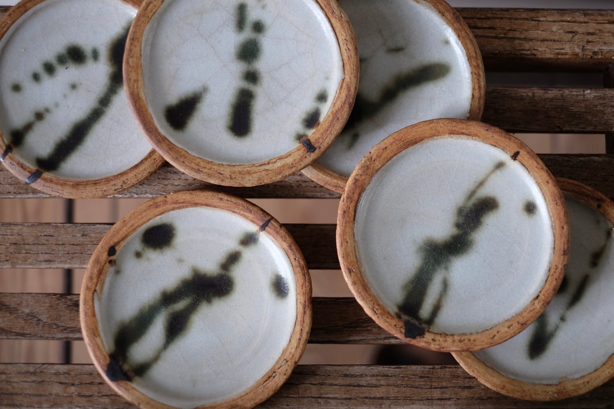 Image of Lot de 6 tasses en grés de la poterie de la colombe