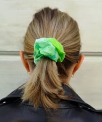 Image 2 of Tingles of Spring scrunchie 1