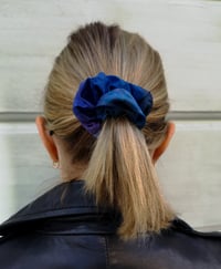 Image 2 of Blue Reflections scrunchie 6