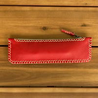 Image 3 of Estuche rojo