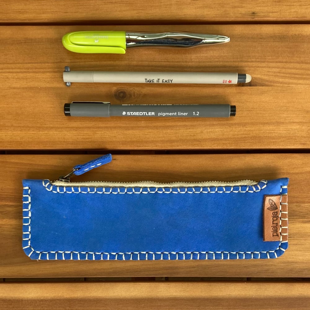 Image of Estuche azul