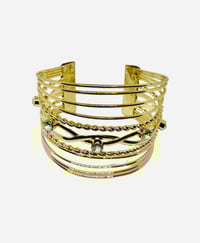 Infinity Cuff Gold (Available in silver)