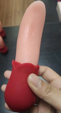 Rose tongue Massager