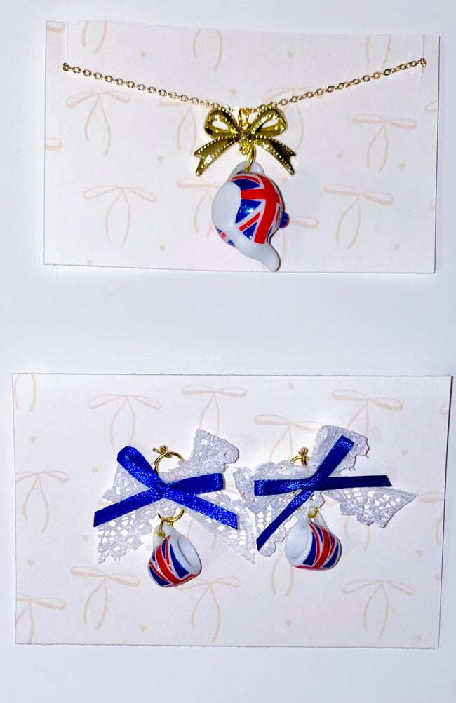 London Teaset Jewelry