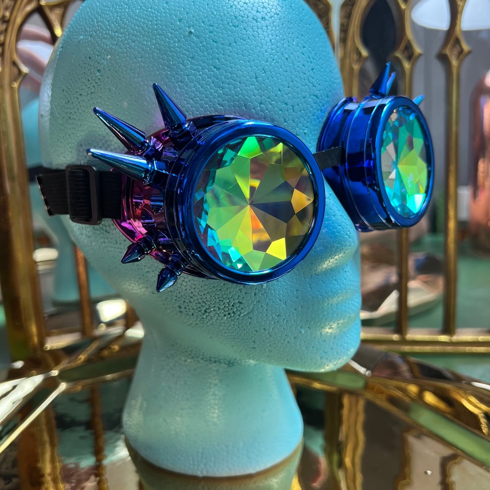 Image of SteamPunk Iridescent Spiked SpekterSpeks