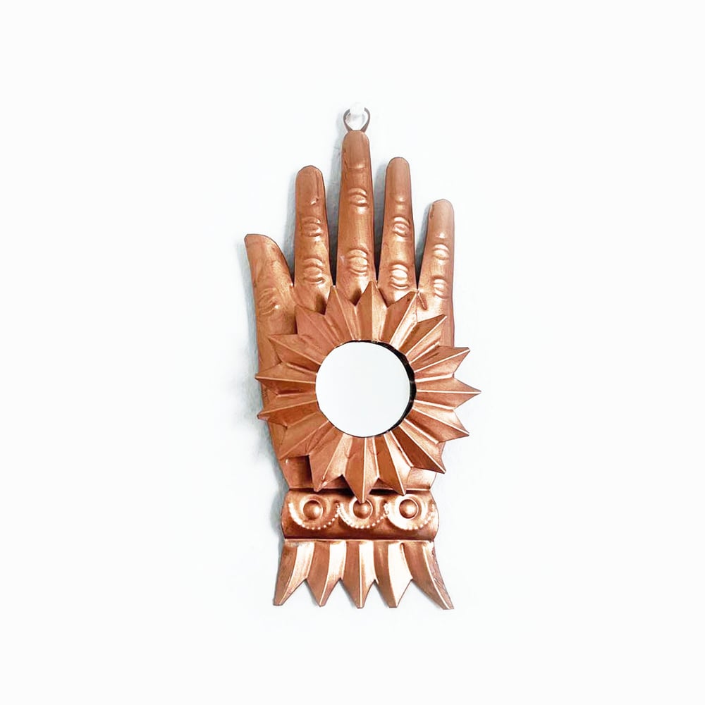 Image of Hojalata Protective Hand