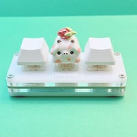 Image 2 of starwberry cow ceramic keycap-3