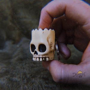 Bart skull keychain 