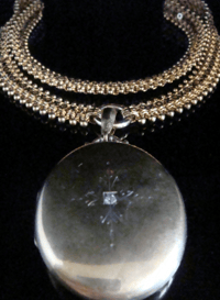 Image 1 of HEAVY VICTORIAN 15CT OR HIGHER 16.5INCHES COLLAR DIAMOND LOCKET 52.6GRAMS