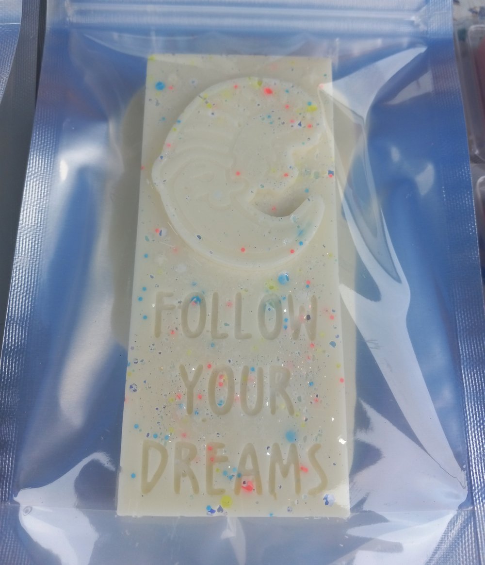 Image of Follow your dreams 