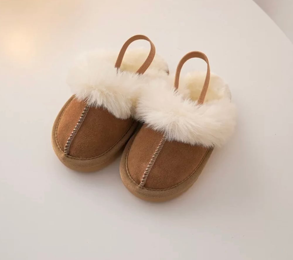 Image of Chestnut Faux Fur Slippers