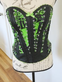 Image 2 of Green and black Vive Le Rock faux ostrich leather corset vinyl seditionaries style