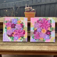 Image 5 of Posy of Flowers 