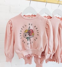 Kind Sweater 