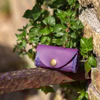 Image 1 of Portalentillas morado