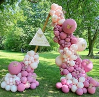 Balloons design  on wood traingle 