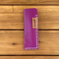 Image 1 of Funda de gafas violeta
