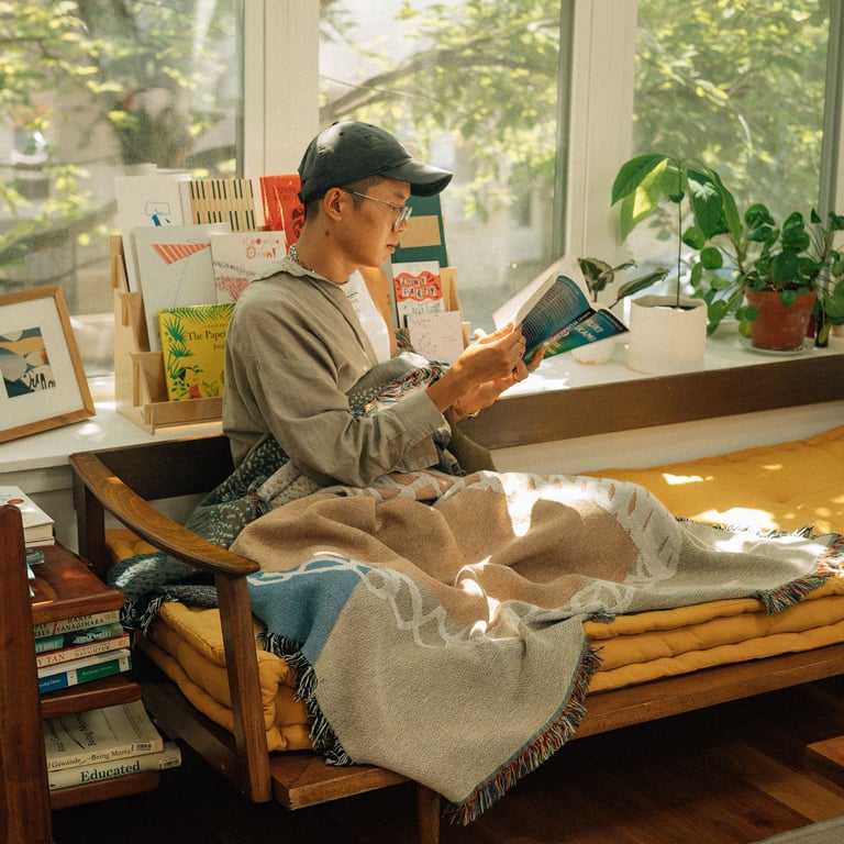 Bae 배 Throw Image 4