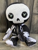 Image 2 of Skully