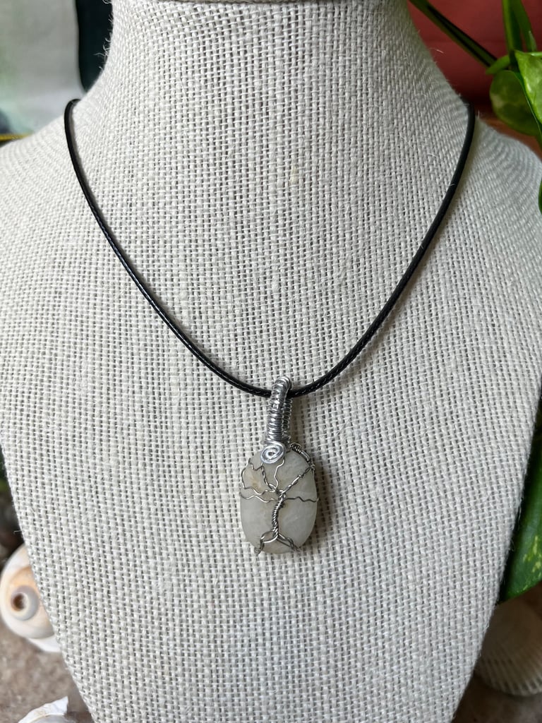 Tree of Life Rock Pendant Image 2
