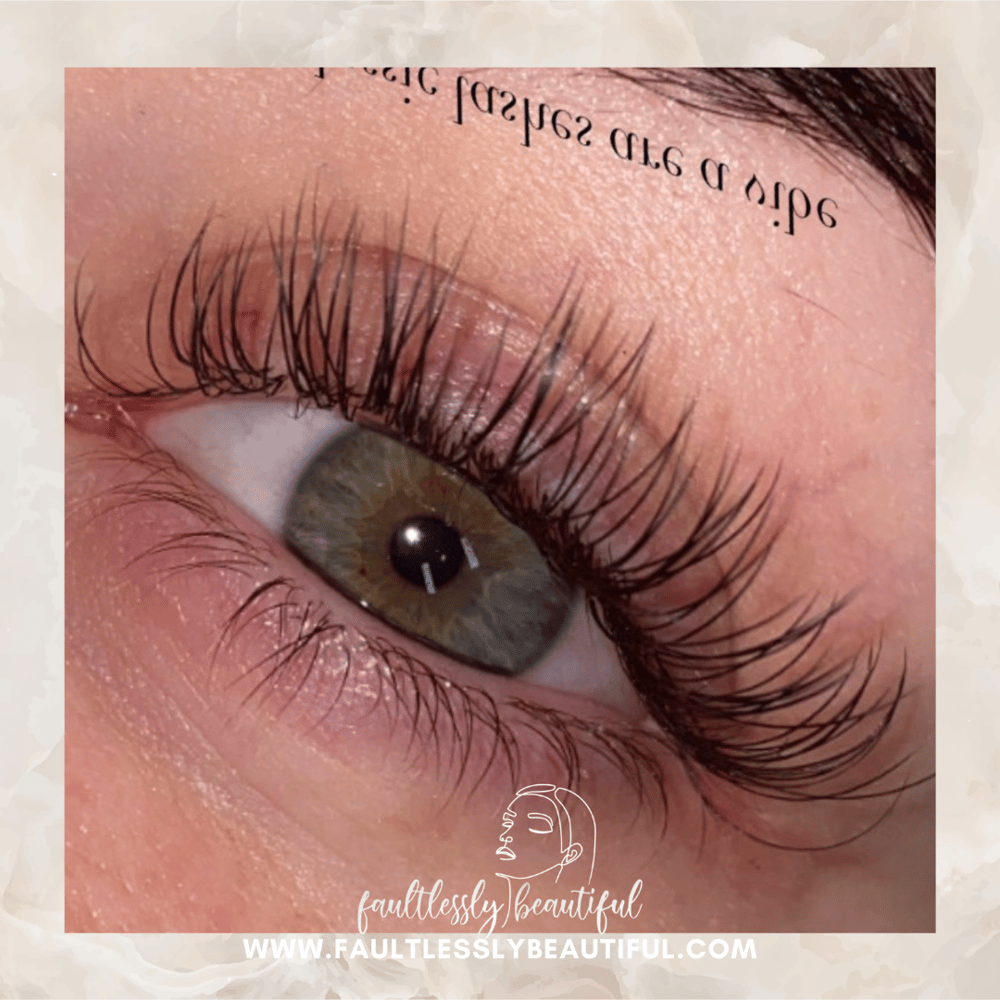 Image of Classic Individual Eyelash Extension Course 1-1