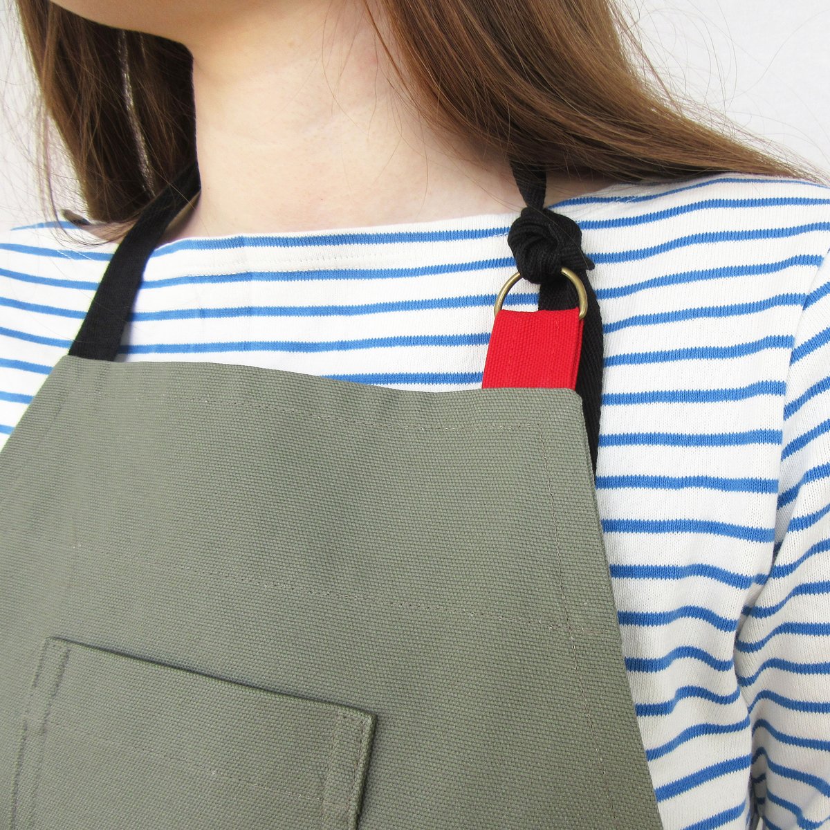 NEW! Split Leg Tie Apron for Potters & Makers with 3 Pockets. Dusty Green.  No14:3