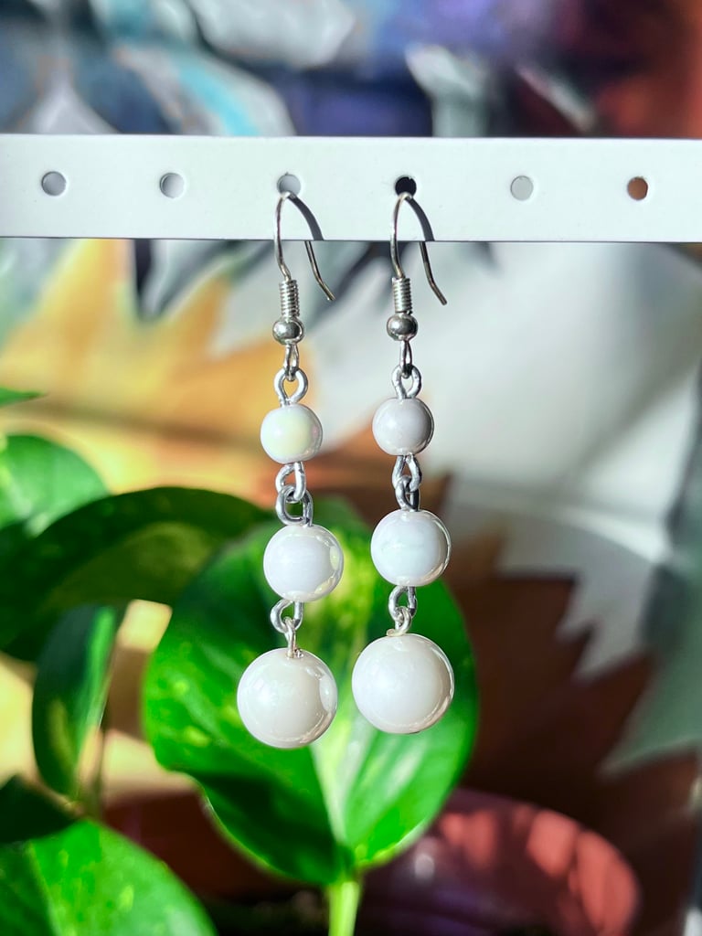 Pearl Drop Earrings Image 2