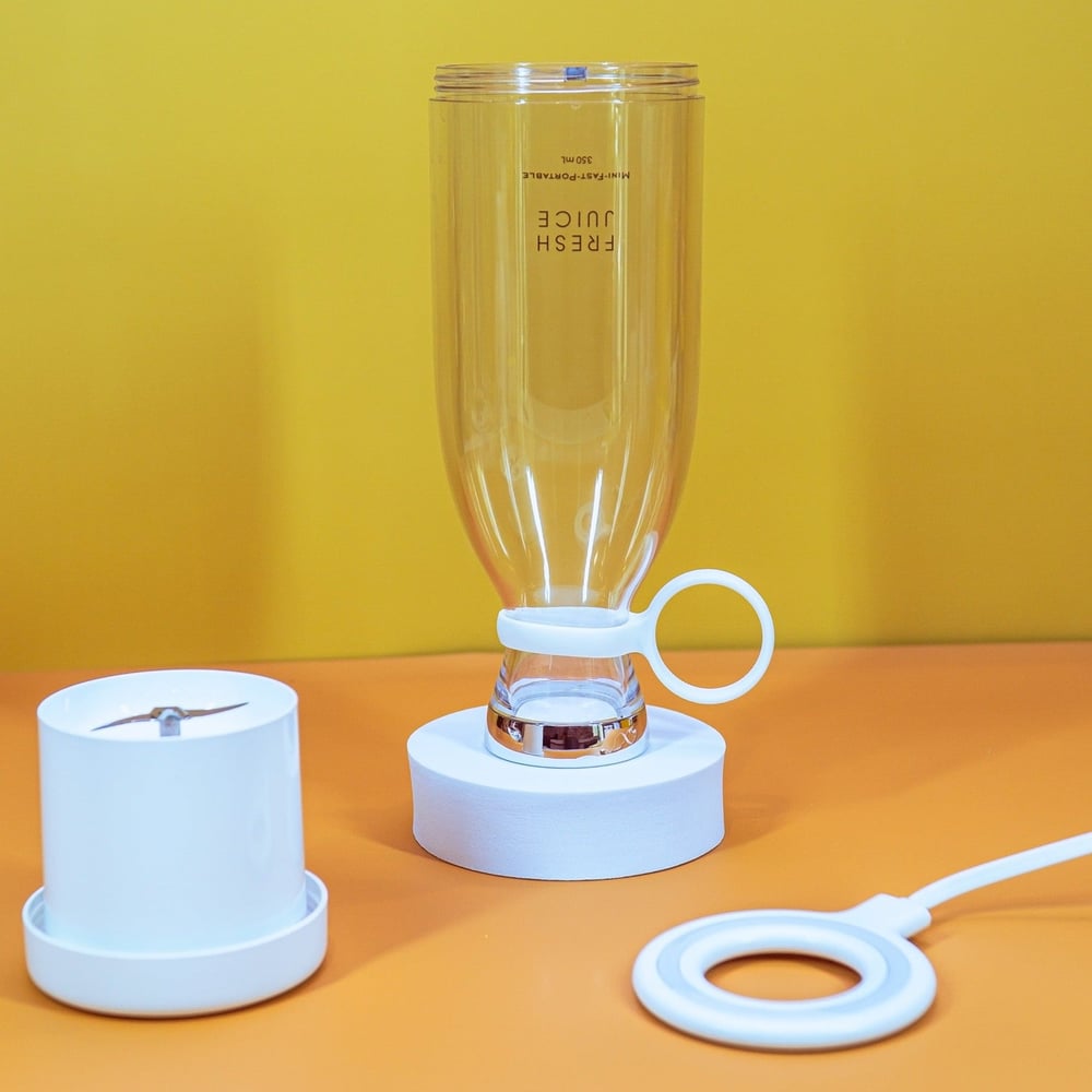 Image of Portable bottle juice blender