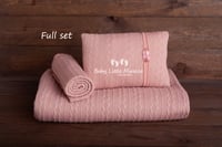 Newborn photo set dusty pink