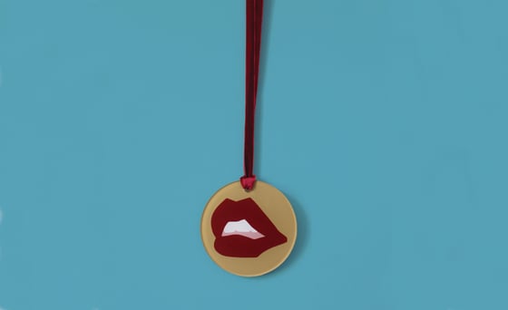 Image of Single Bésame Ornament