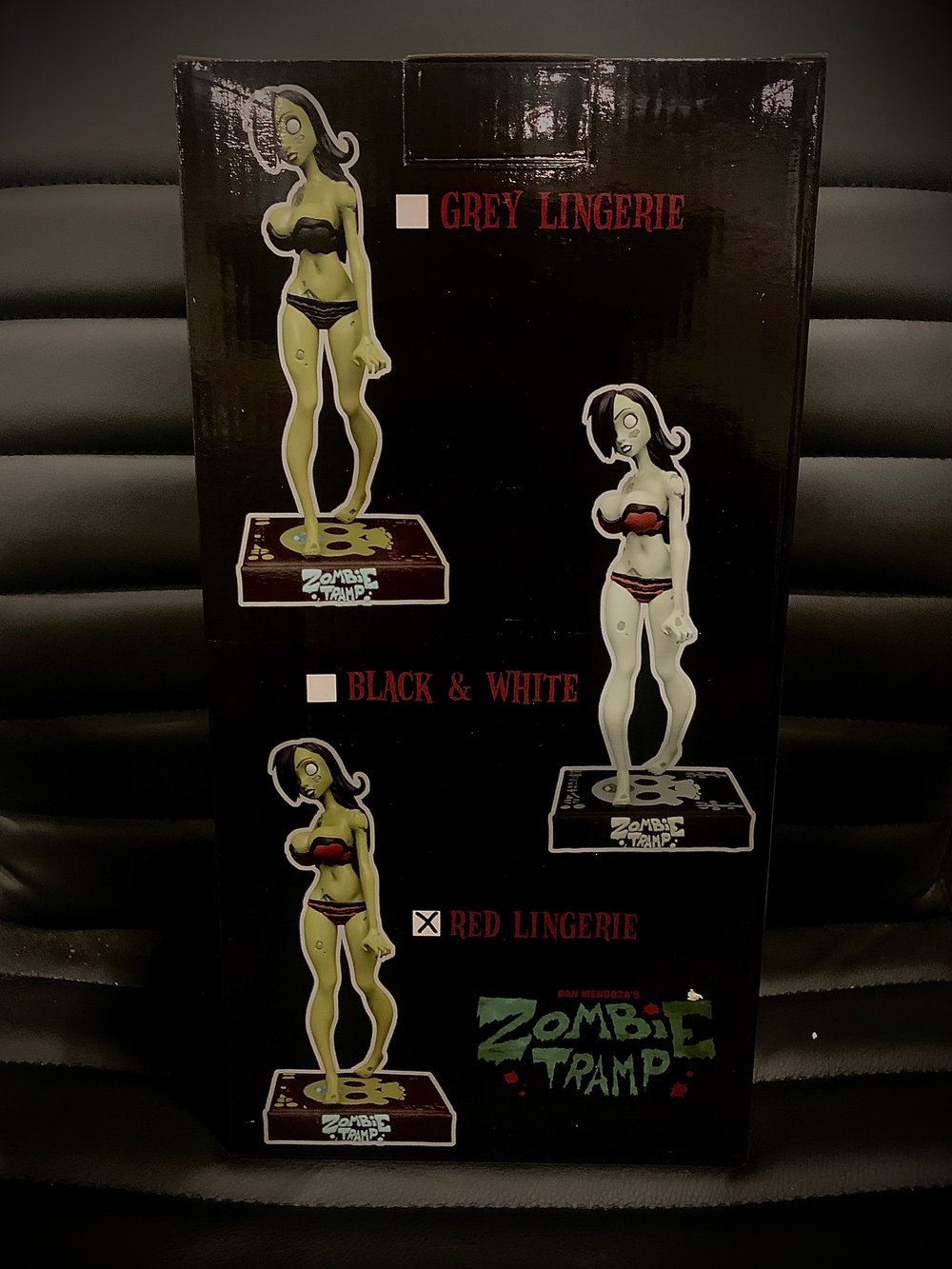 Zombie Tramp Statue "RED"