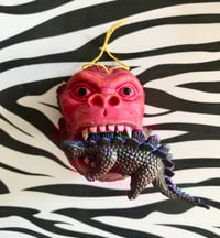 Image 2 of Gorilla Heads