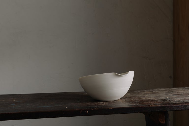 Cream Porcelain Small Pouring Bowl