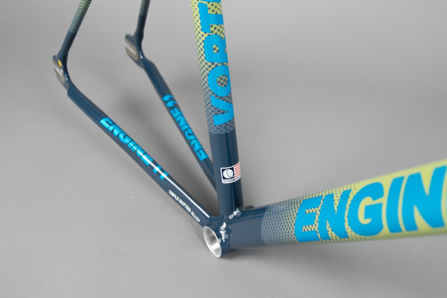 ENGINE11 — Vortex Track Frame Set Blue/Tan