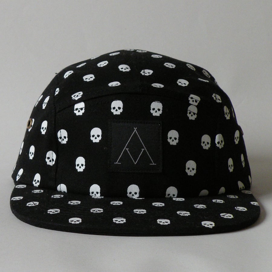 Image of Monochrome Pirate