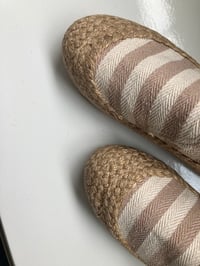 Image 1 of Classic - Stripes Mocha