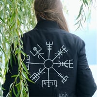 Image 3 of *Bomber Vegvisir*