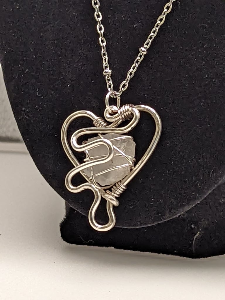 Twisted Pendants Image 3