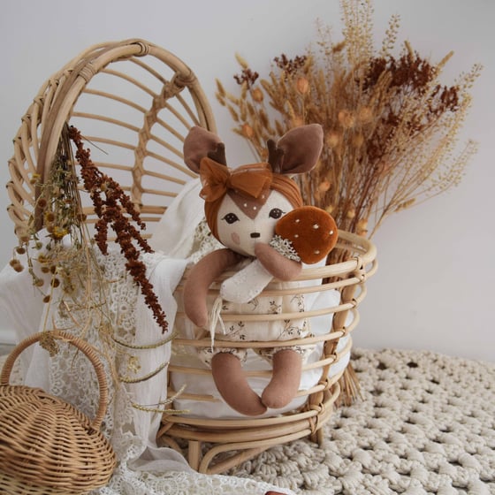 Image of Babychette et son doudou champignon 