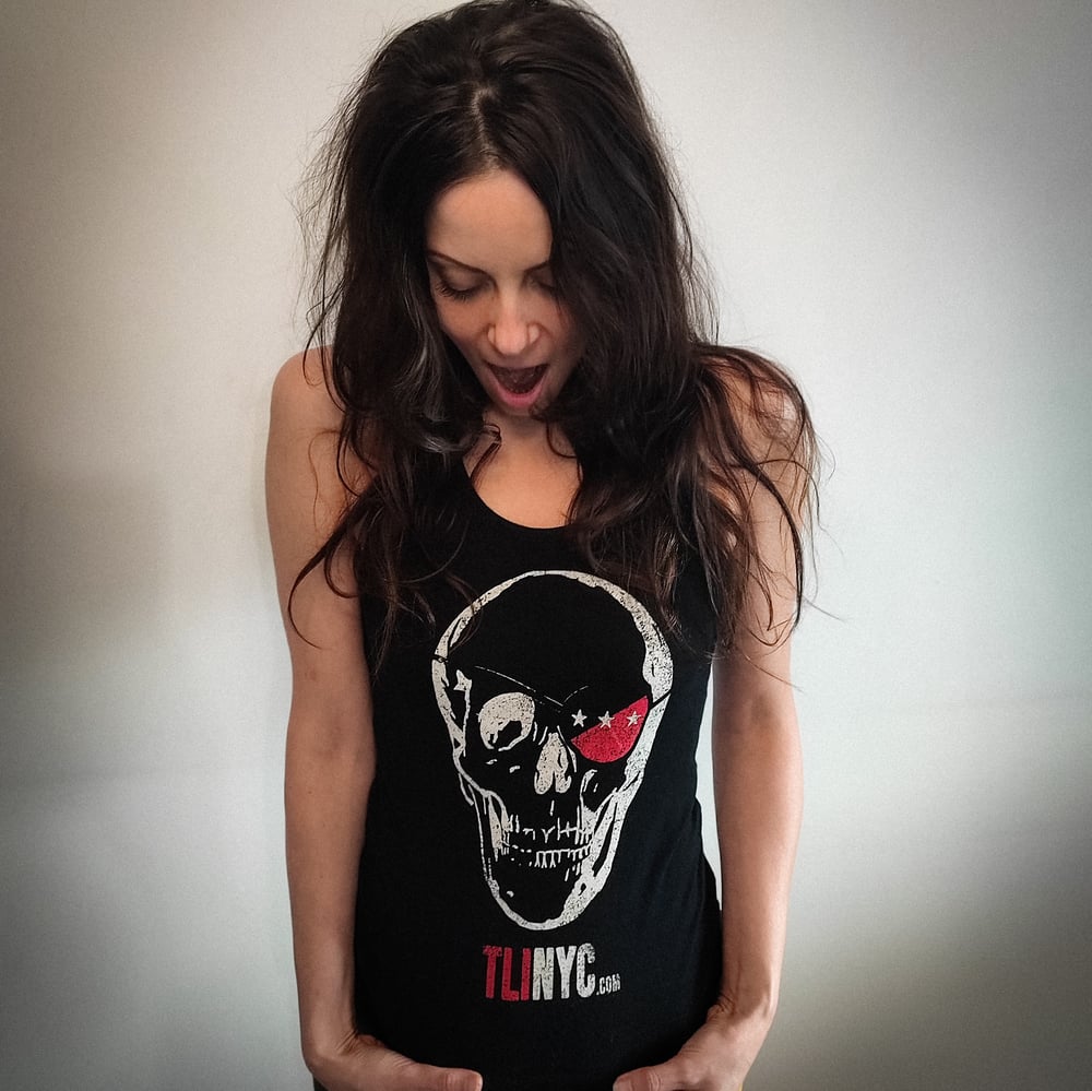 Skull Tank