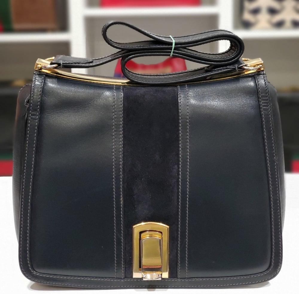 GUCCI Bag. Vintage Gucci Black Shoulder Bag.