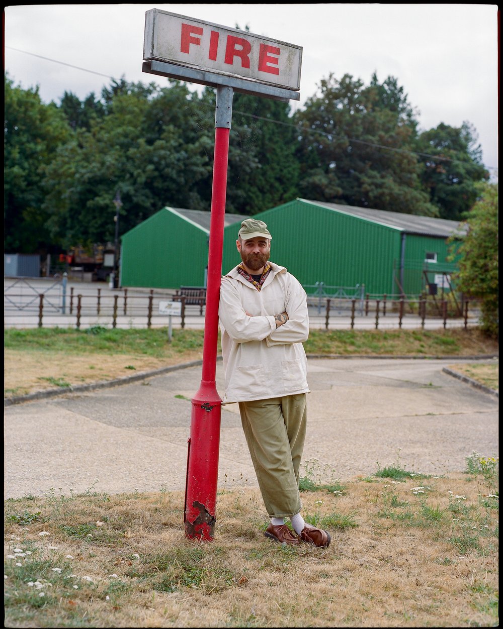 THE ARTIST'S SMOCK - NATURAL