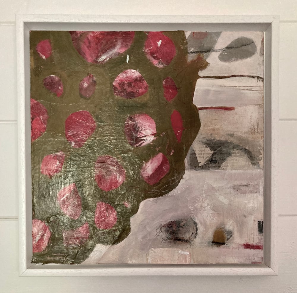 Image of Camellia Calling 