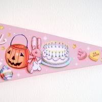 Image 5 of Everyday is a Holiday pennant (wood plaque)