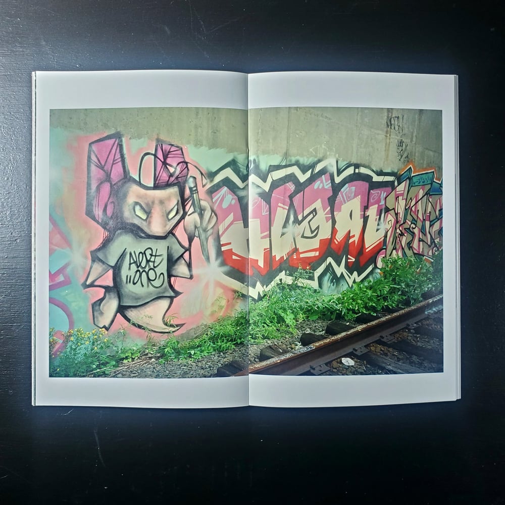 Image of “Leave Your Mark” zine #1 by ALONE